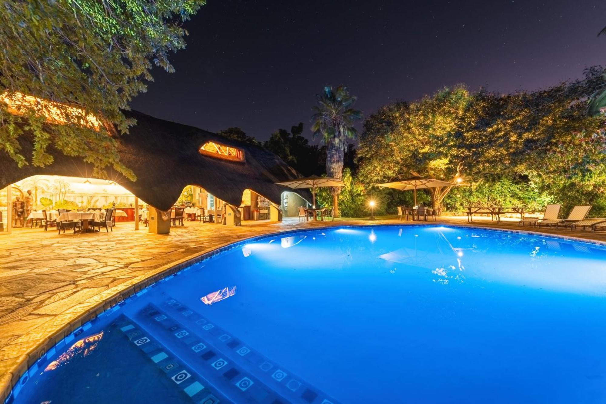 Bayete Guest Lodge Вікторія-Фоллс Екстер'єр фото
